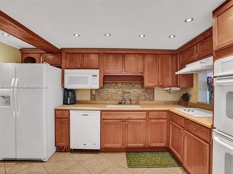 Property photo # 3