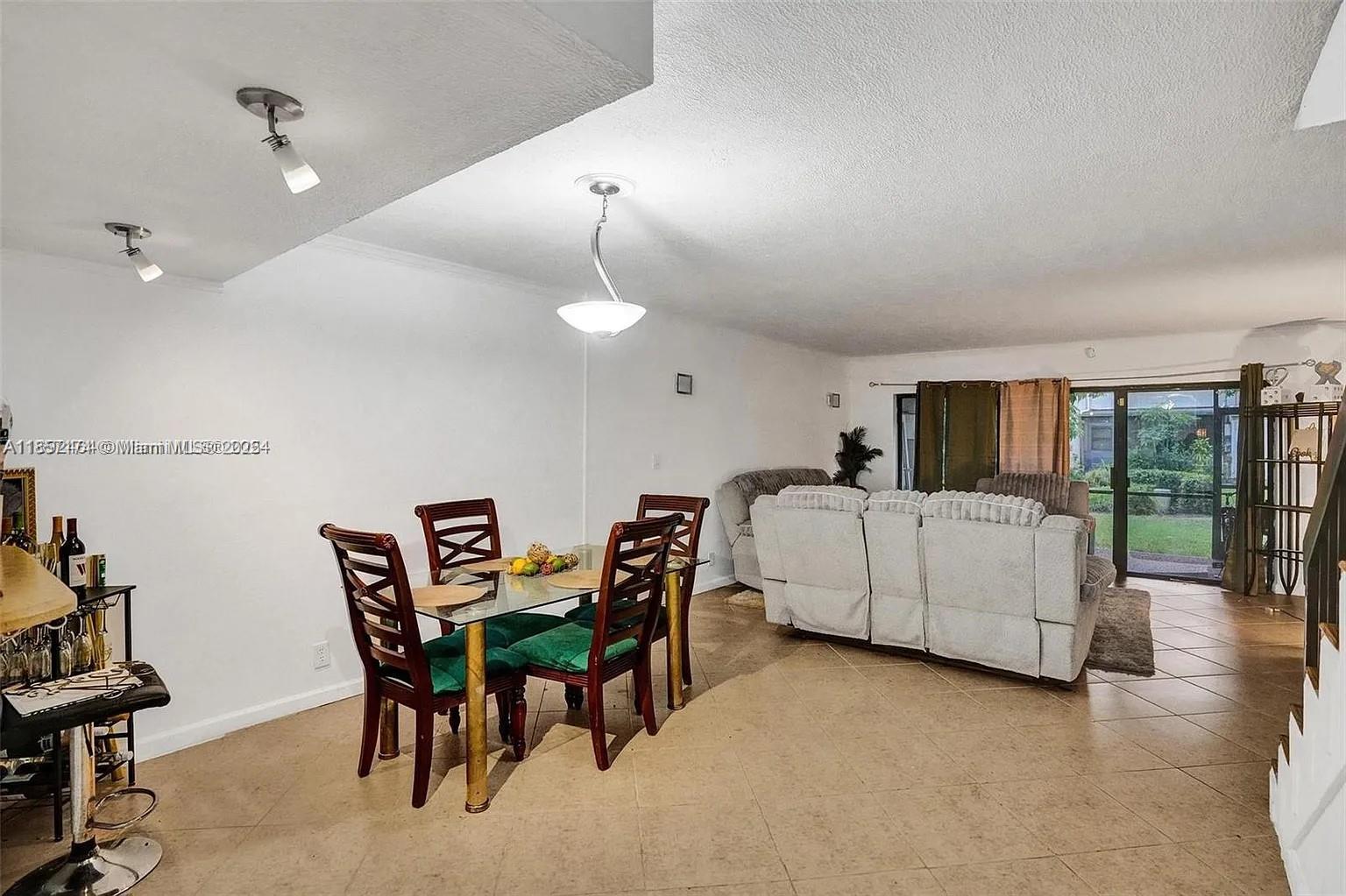 Property photo # 8