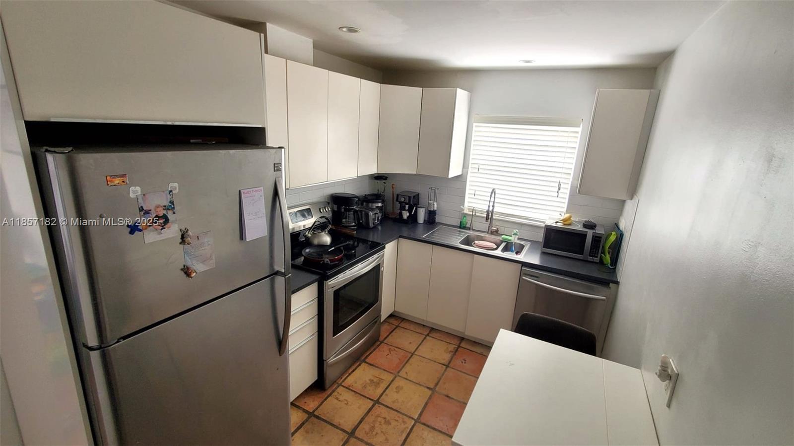 Property photo # 0