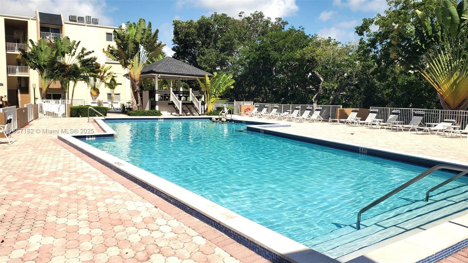Property photo # 6