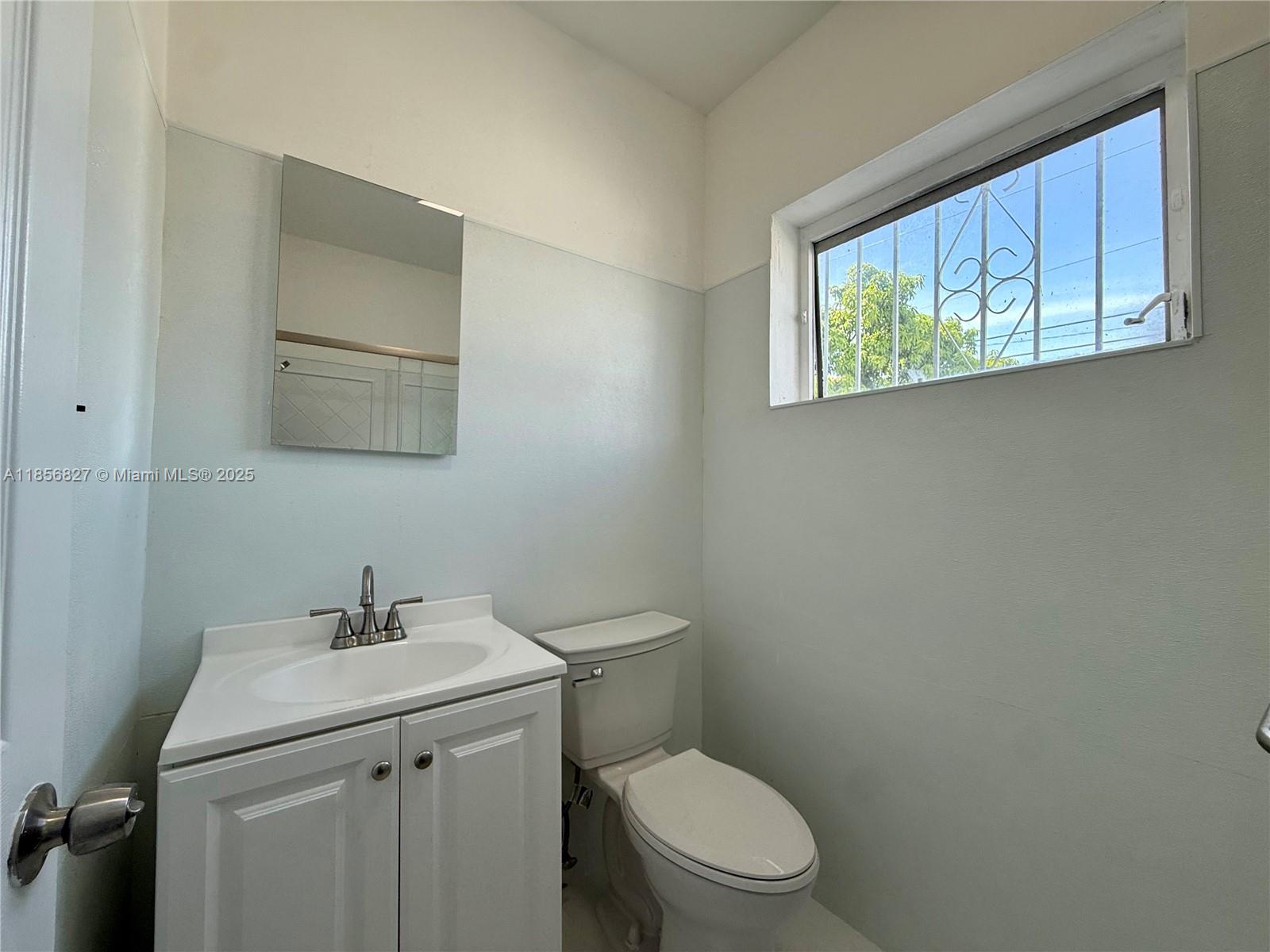 Property photo # 4