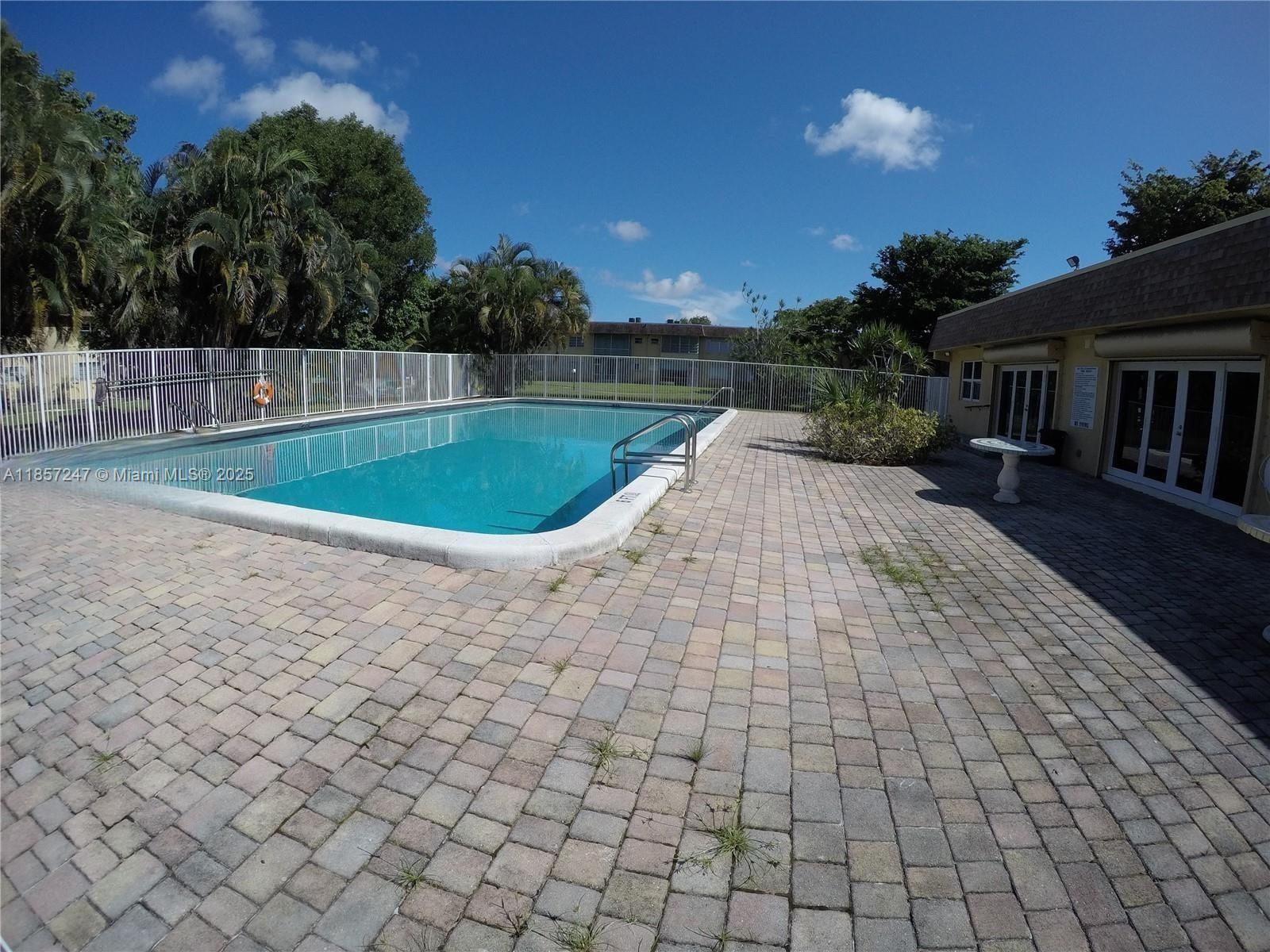 Property photo # 0