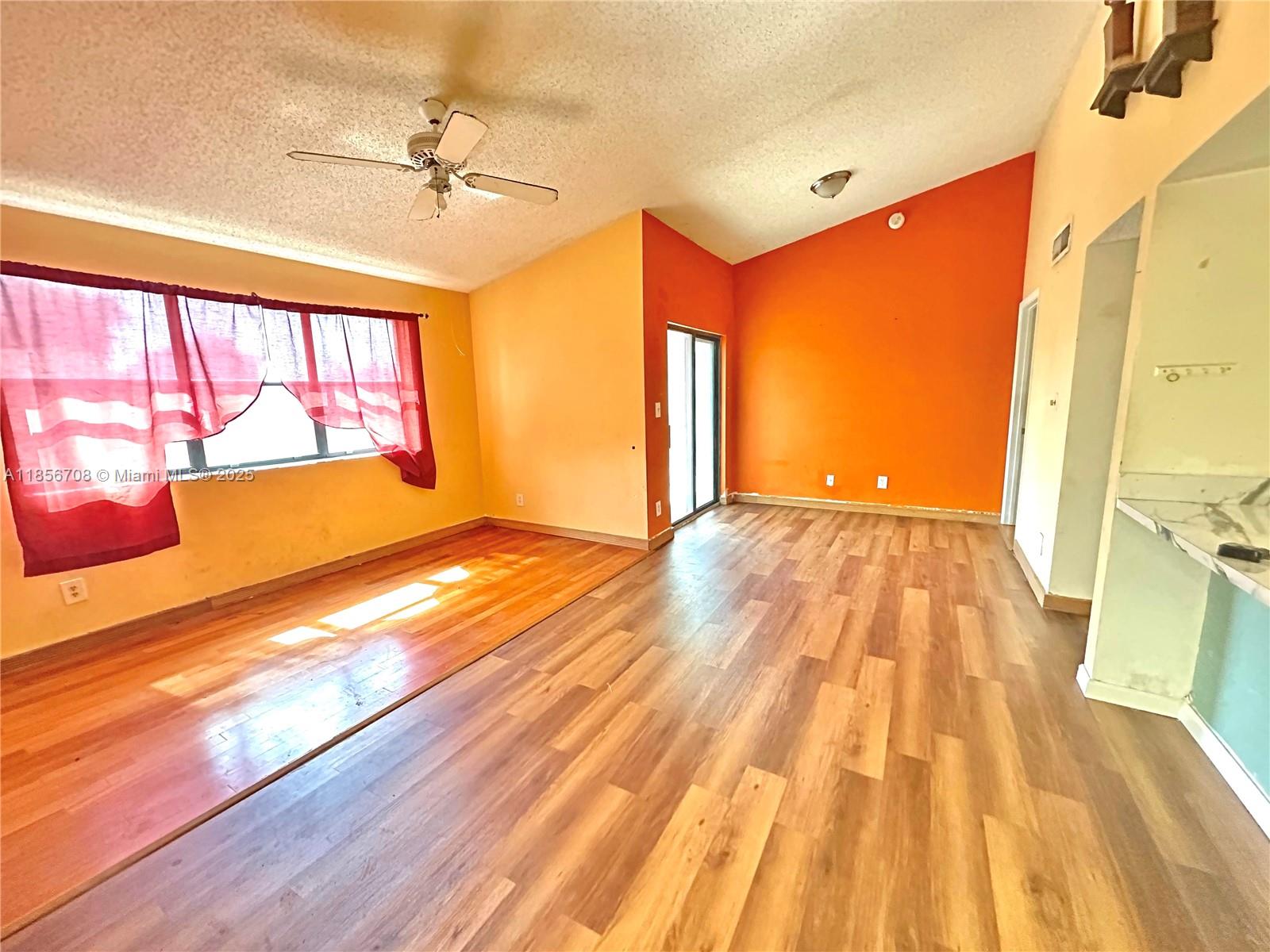 Property photo # 6