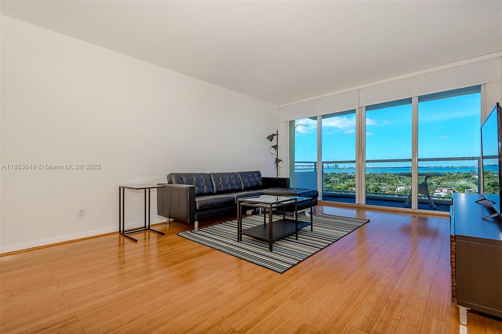 Property photo # 9