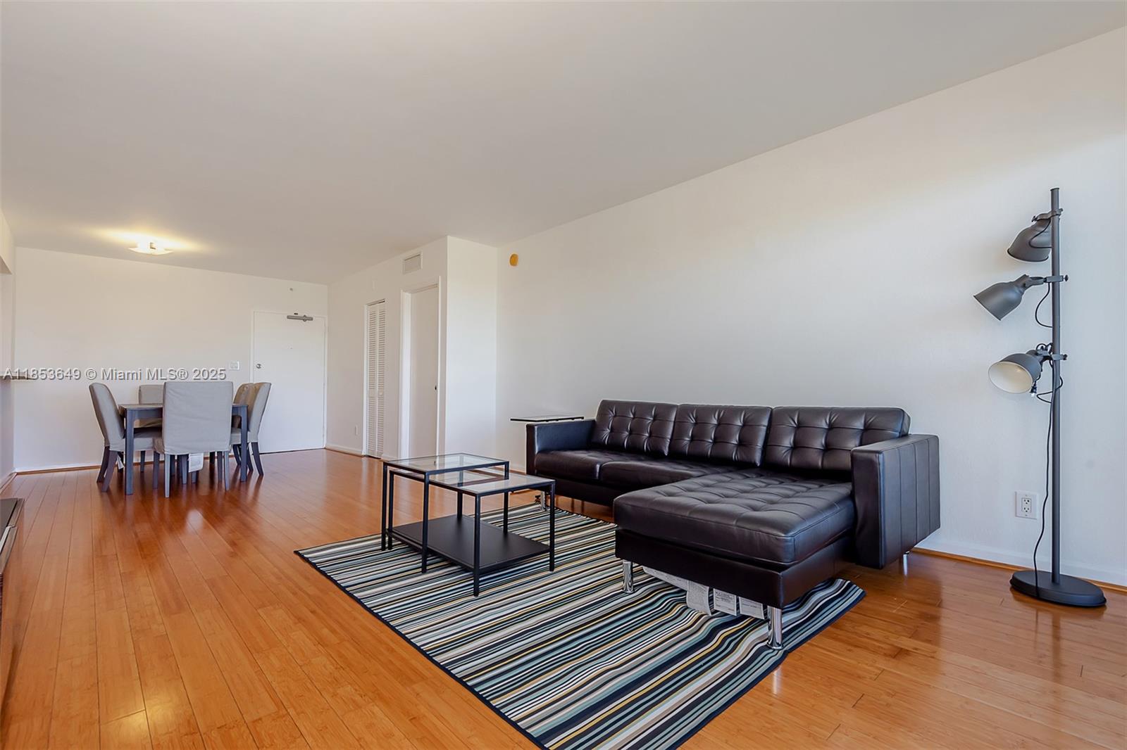 Property photo # 4