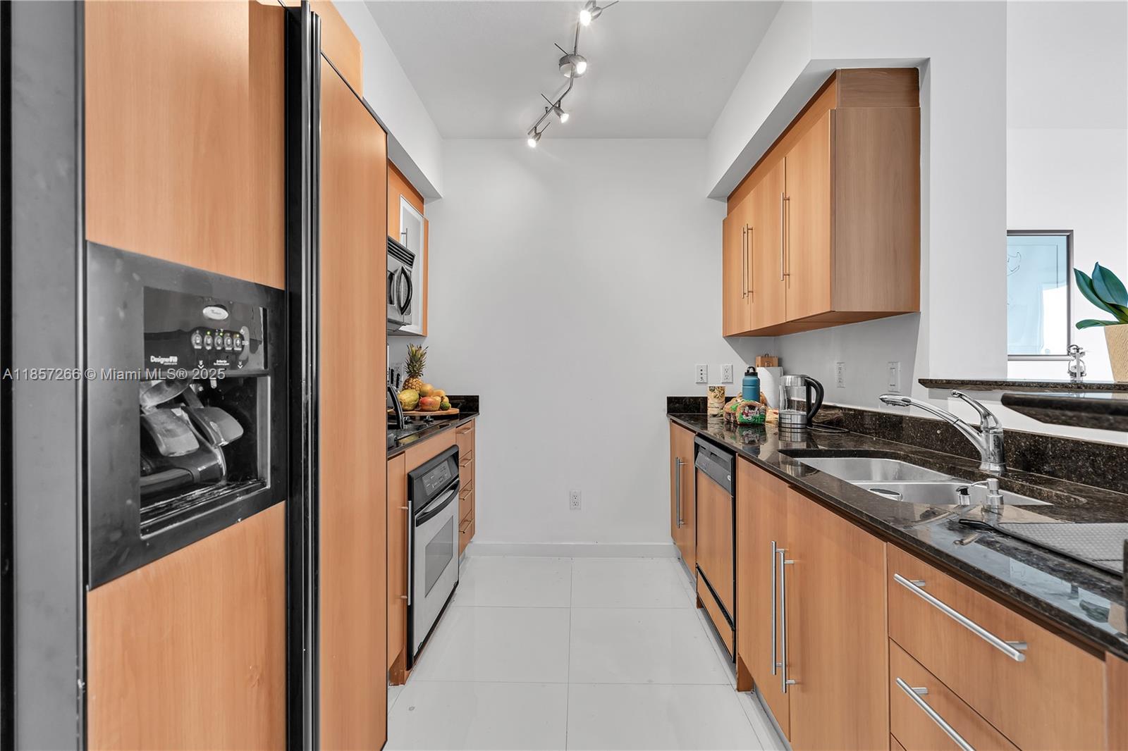 Property photo # 3