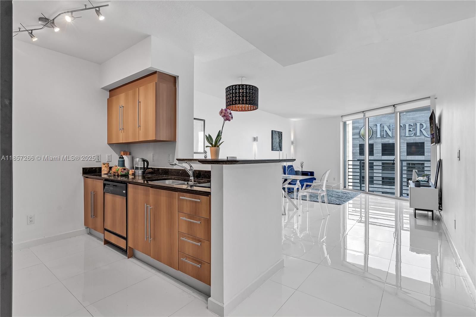 Property photo # 6