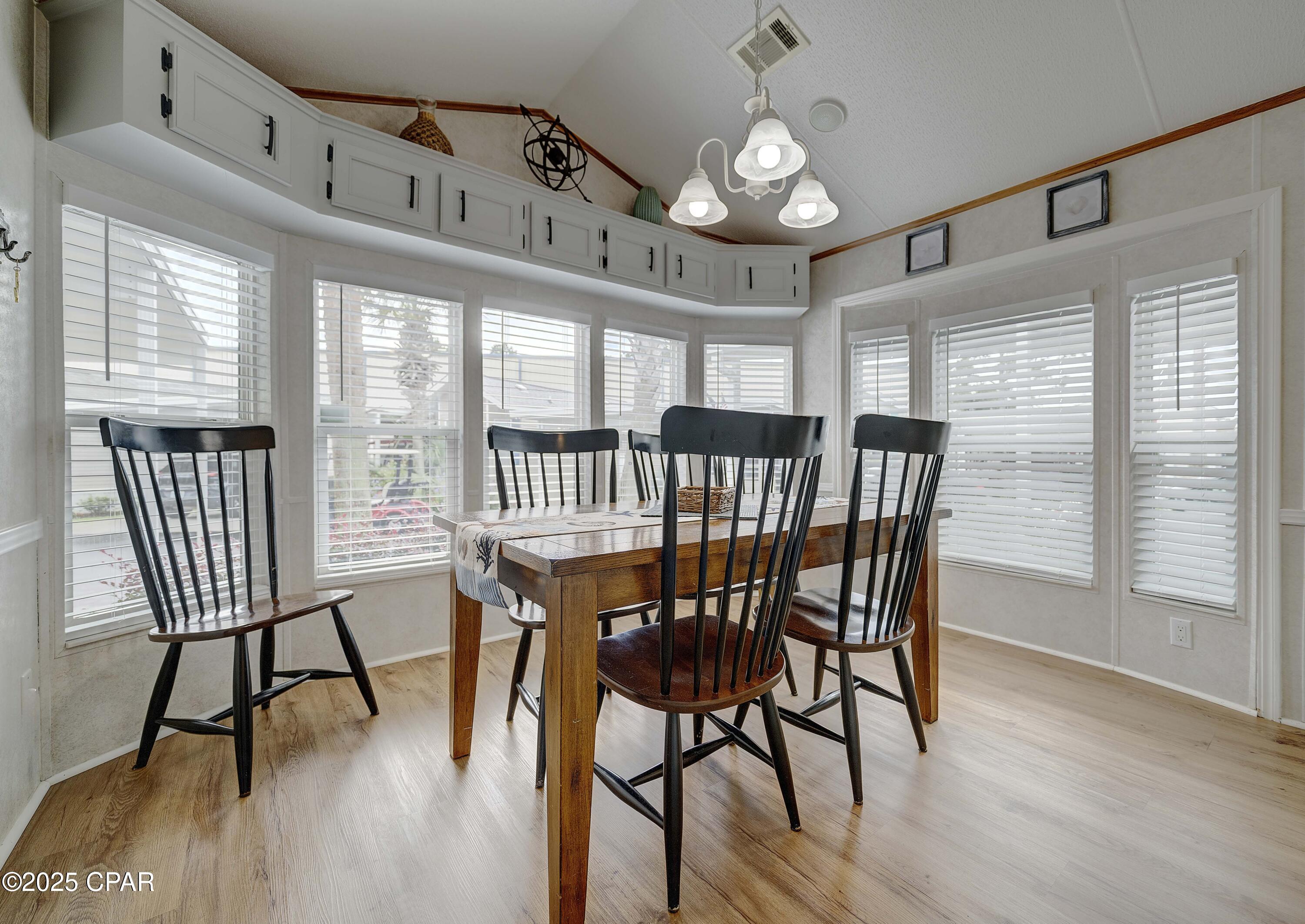 Image 19 For 1219 Thomas Drive 244
