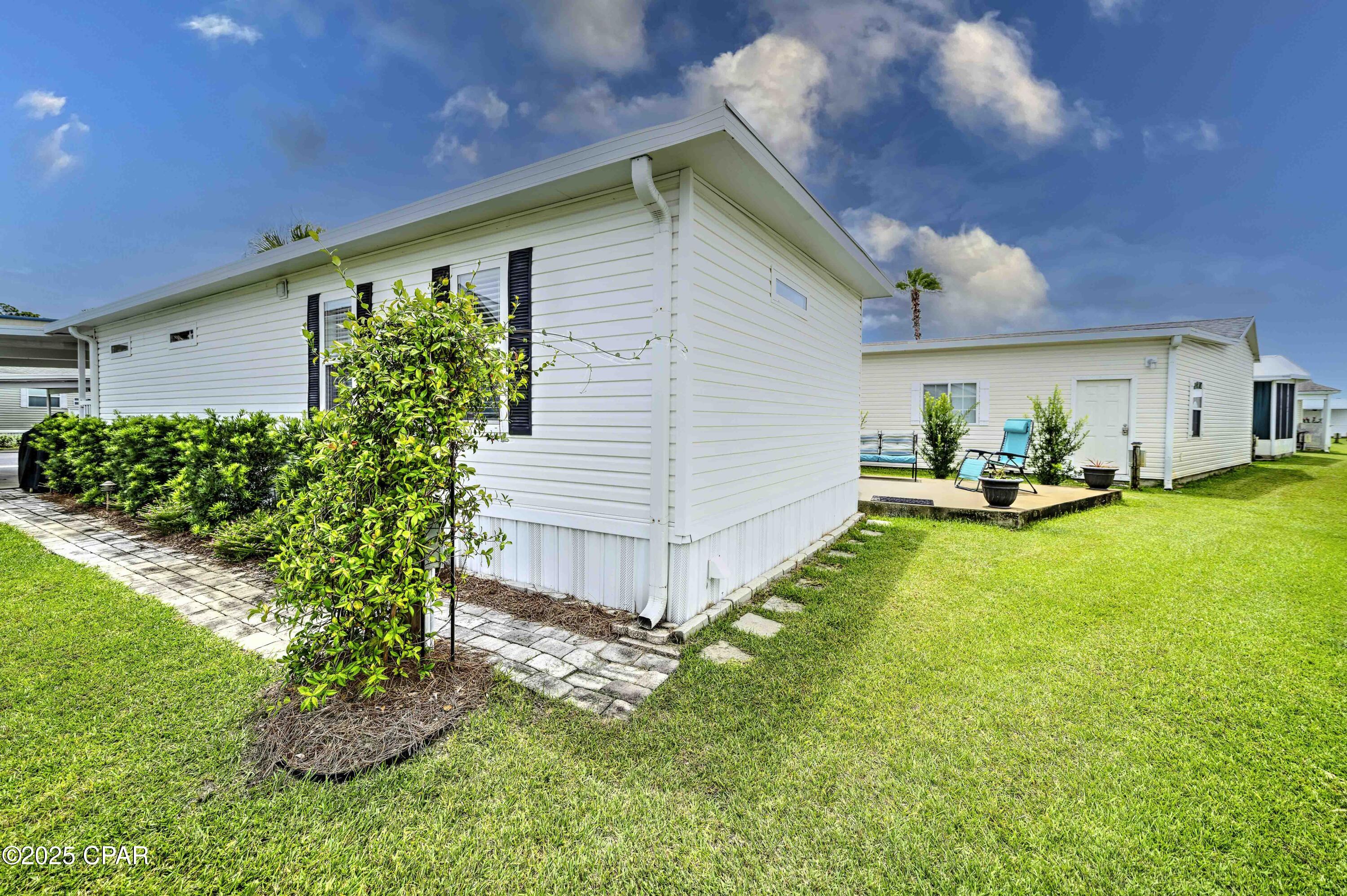 Image 7 For 1219 Thomas Drive 244