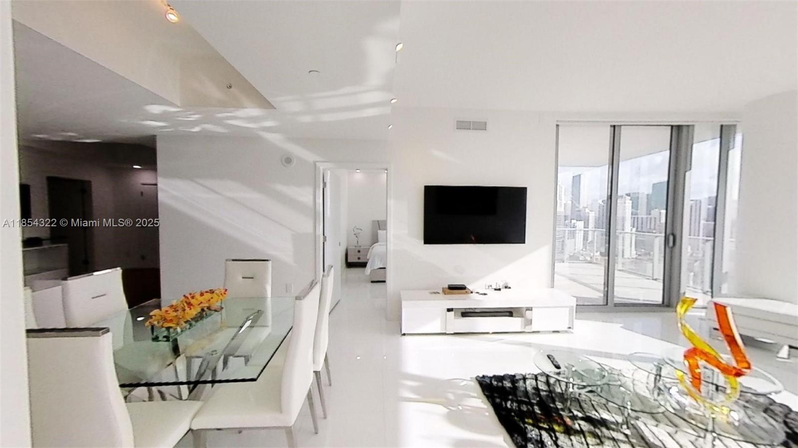 Property photo # 4