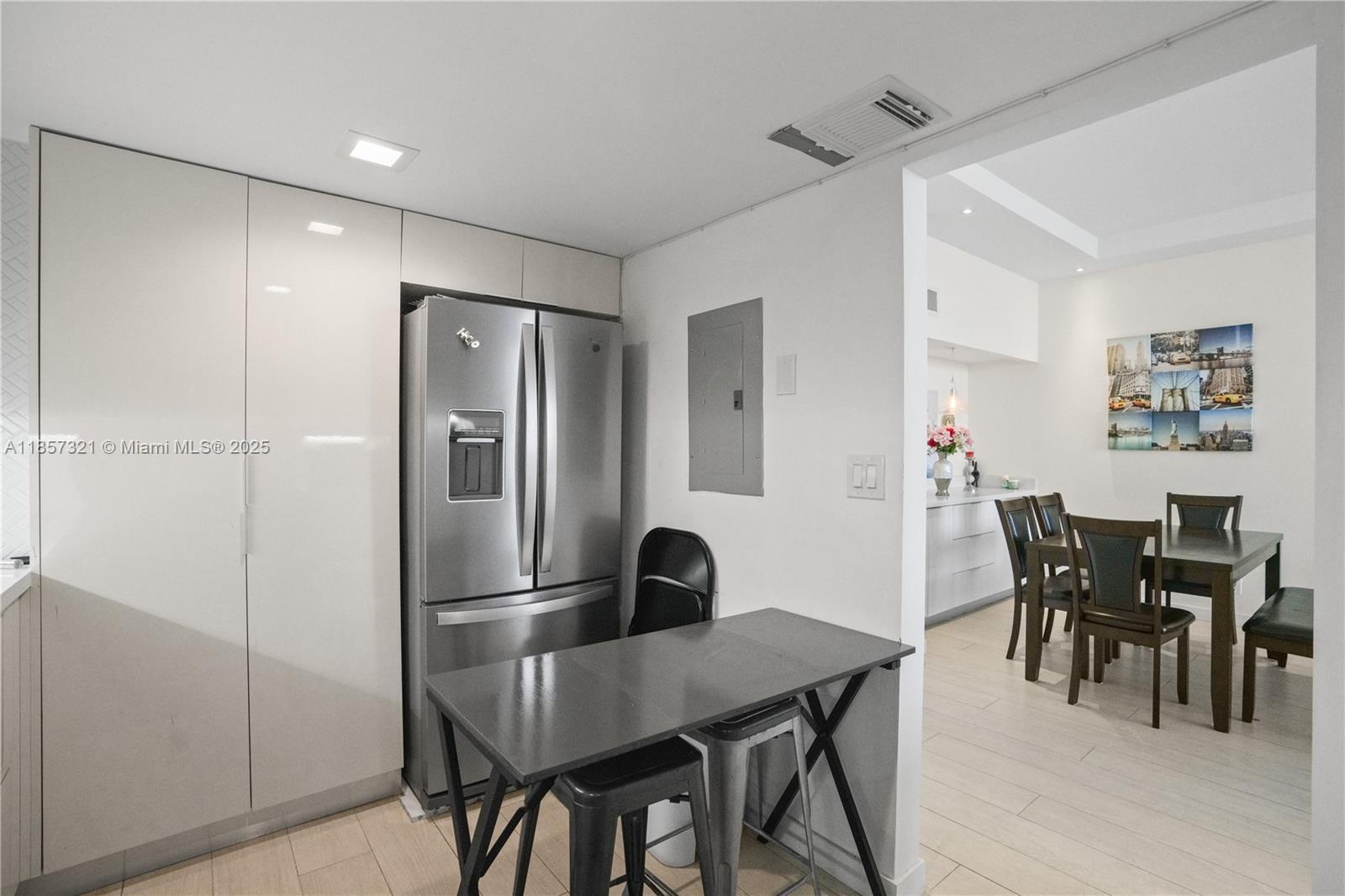 Property photo # 2
