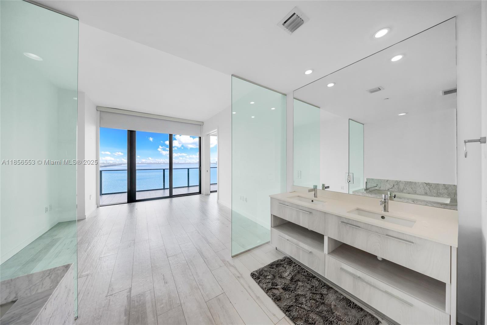 480 NE 31st St #2003, Miami FL 33137