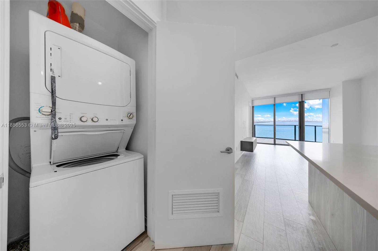480 NE 31st St #2003, Miami FL 33137