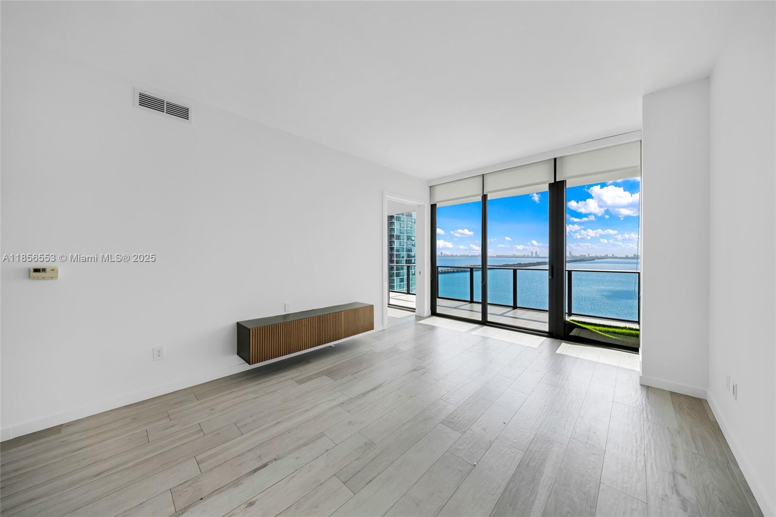 480 NE 31st St #2003, Miami FL 33137