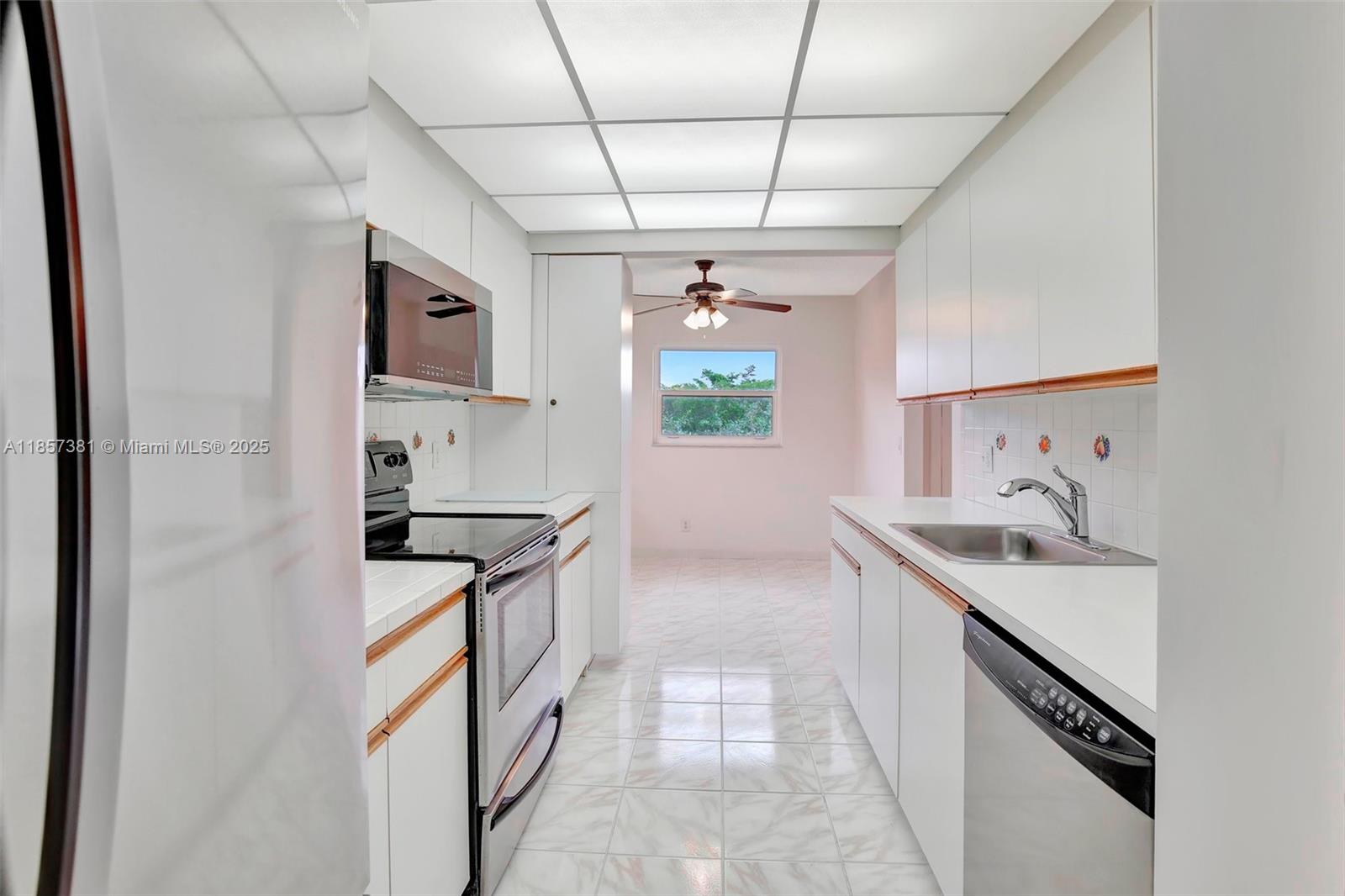 Property photo # 6