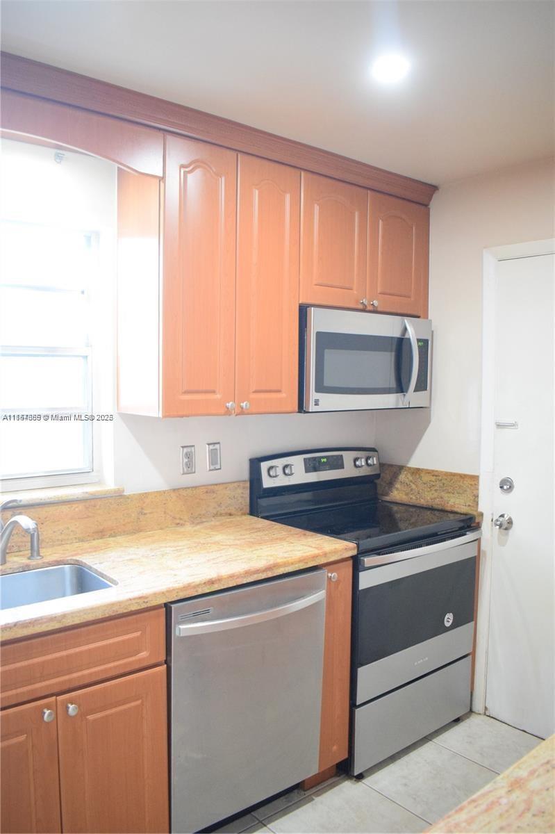 Property photo # 6