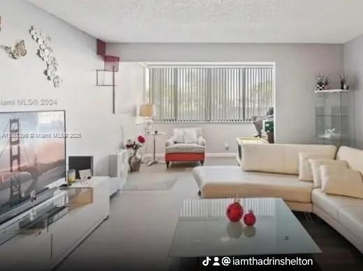 8030 Hampton Blvd 104