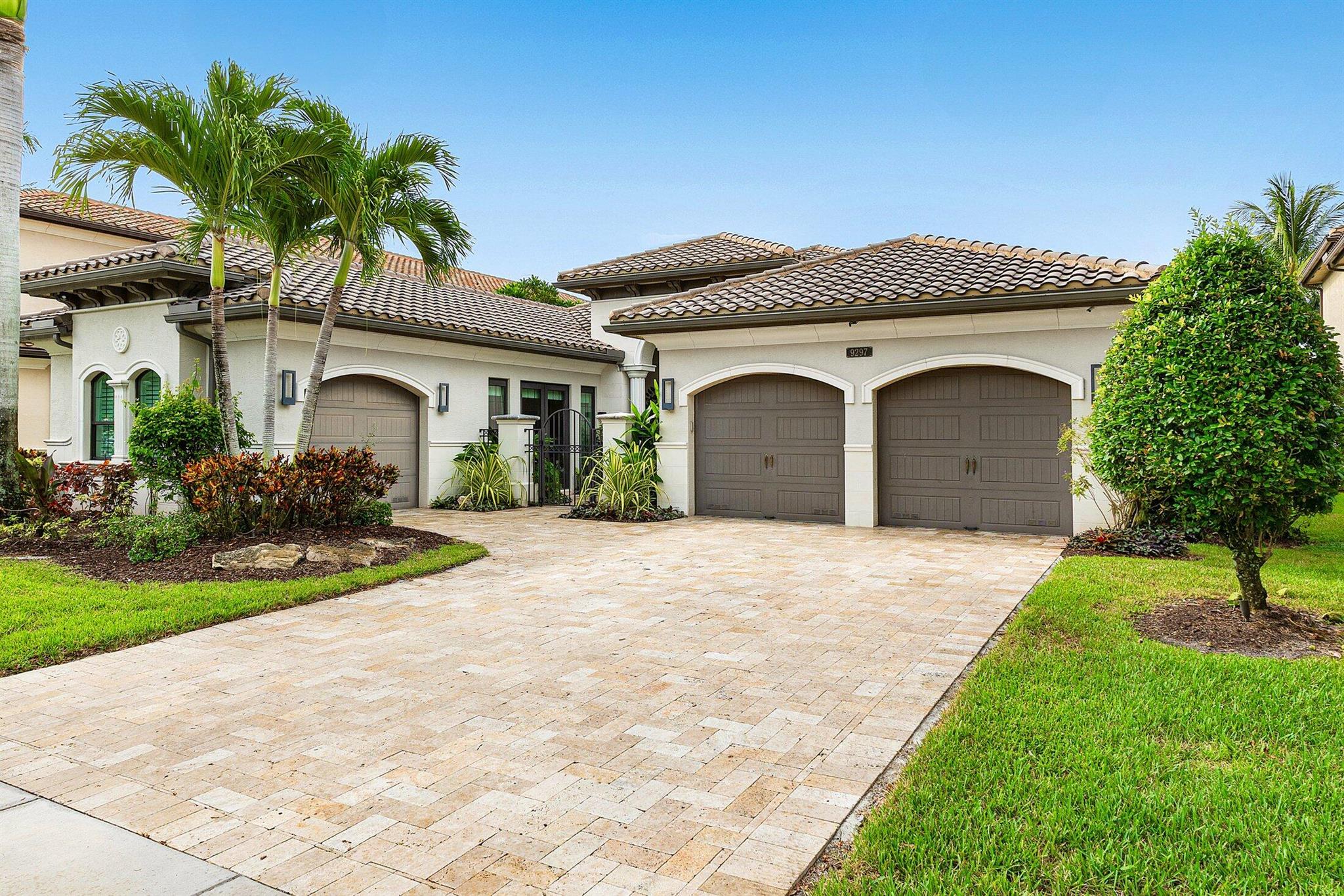 9297 Tropez Lane, Delray Beach, Florida 33446