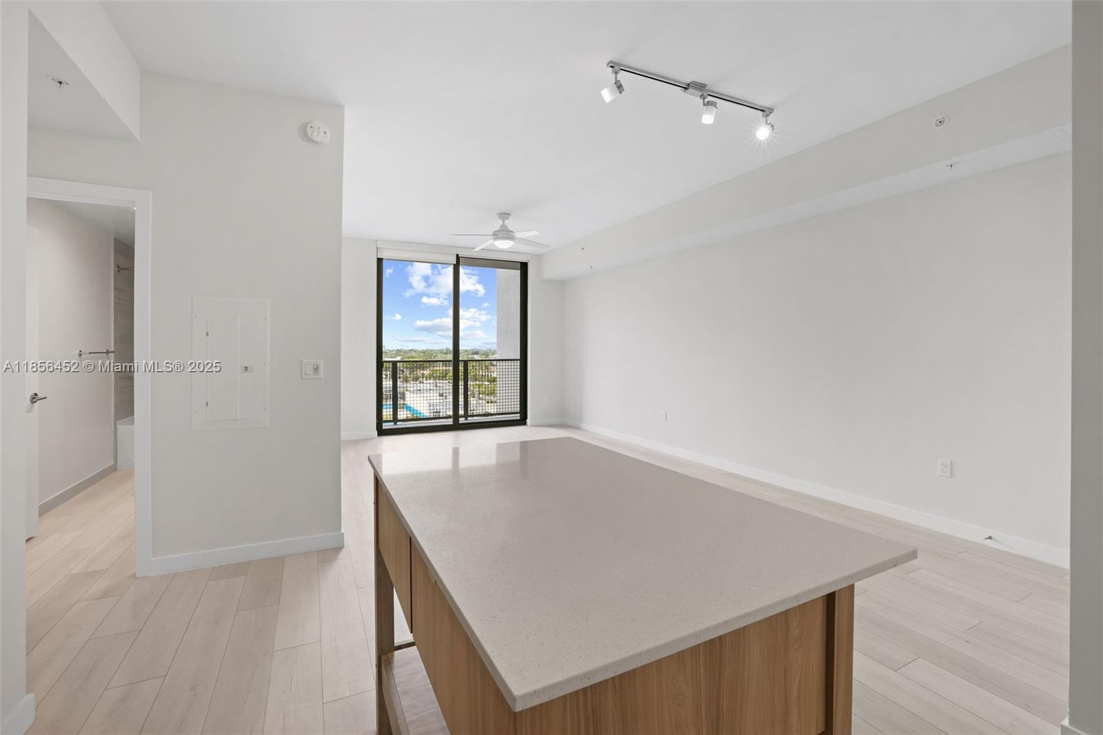 Property photo # 2