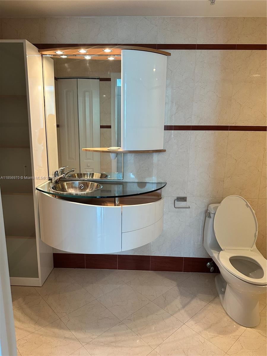 110 Washington Ave #1604, Miami Beach FL 33139
