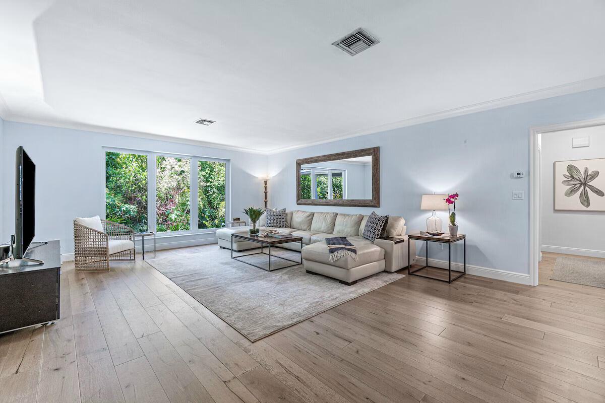 Homes for sale in Delray Beach, FL | 701 Ne 2Nd Street, Delray Beach, FL 33483 | MLS# R11115009