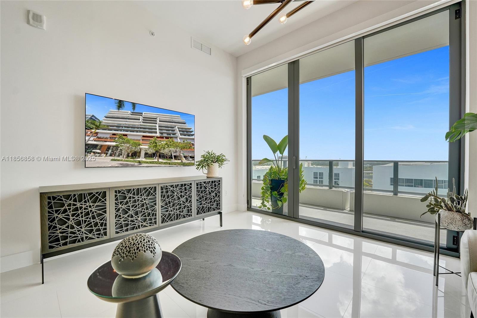 Property photo # 7