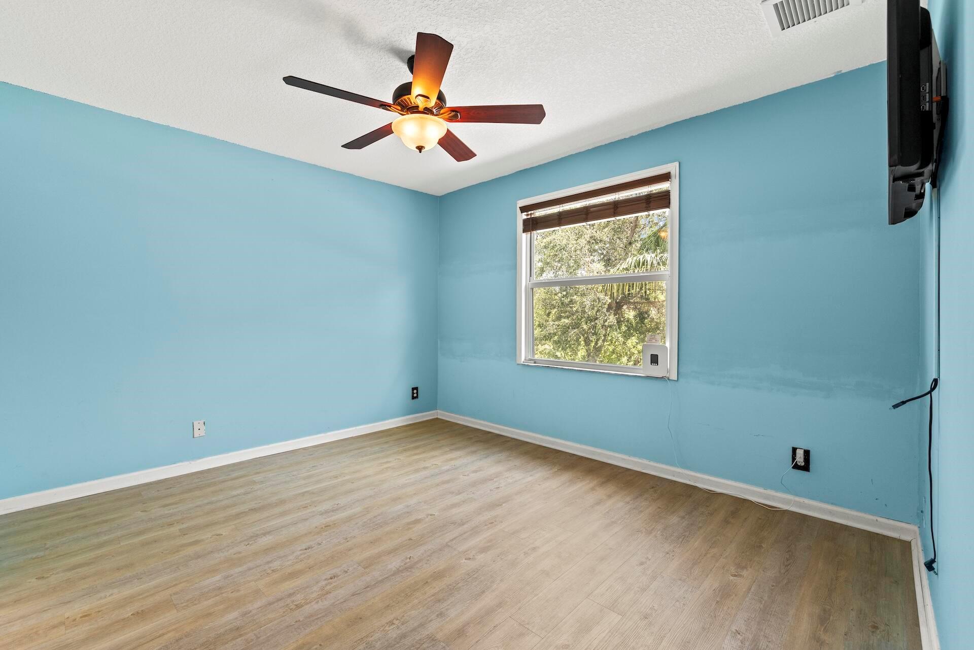 Photo 23 of home located at 6556 Adriatic Way, Greenacres FL