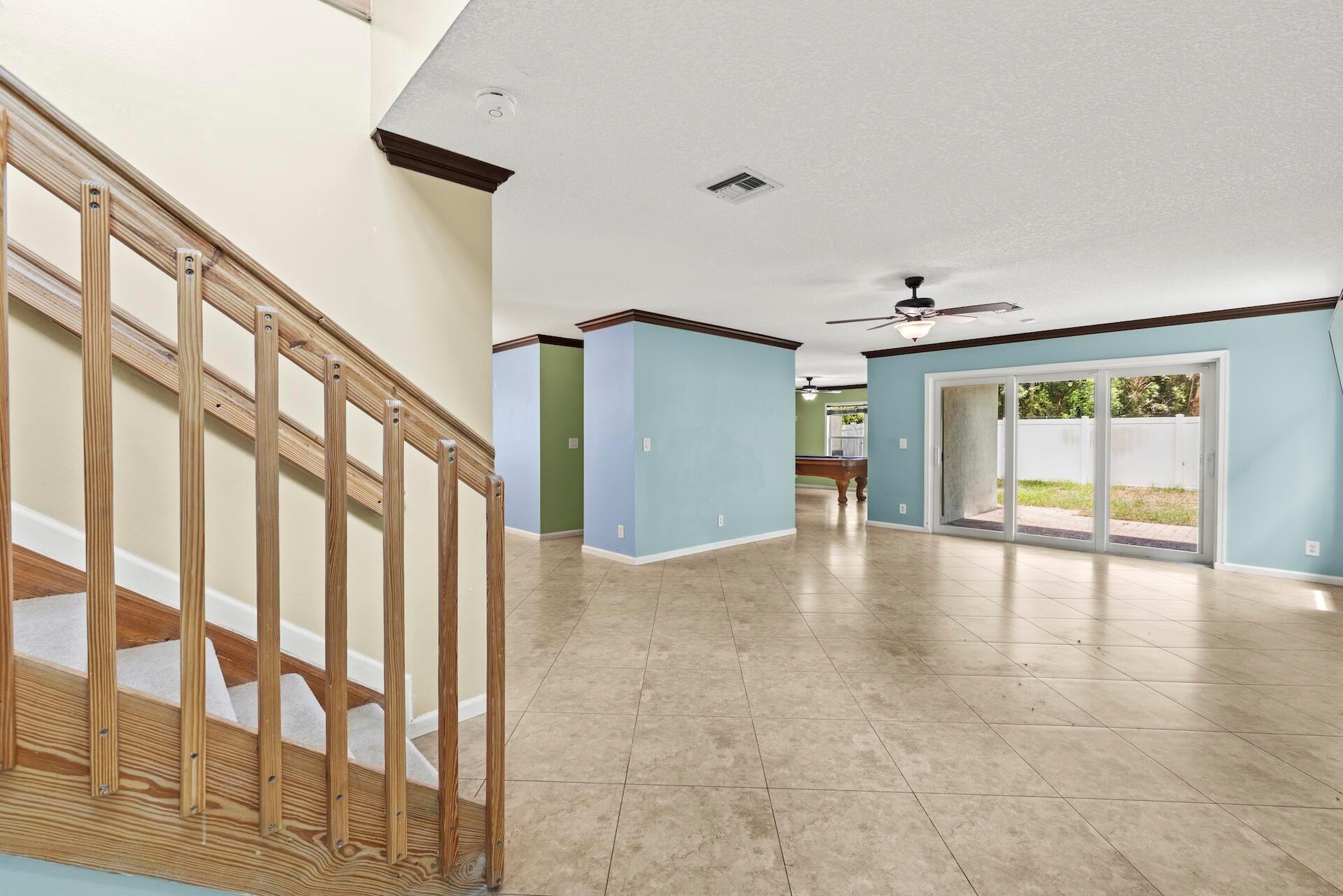 Photo 4 of home located at 6556 Adriatic Way, Greenacres FL