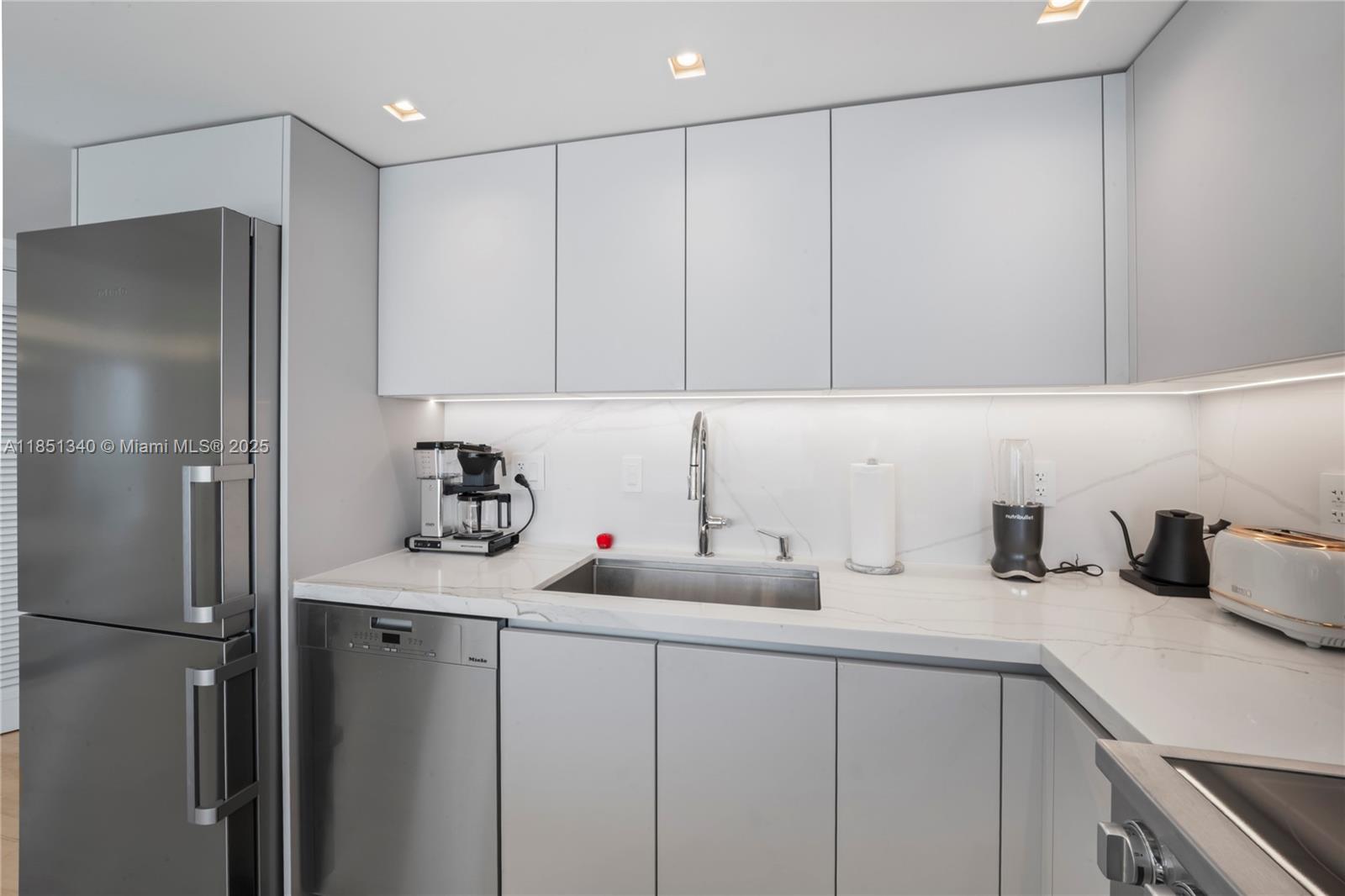 Property photo # 2