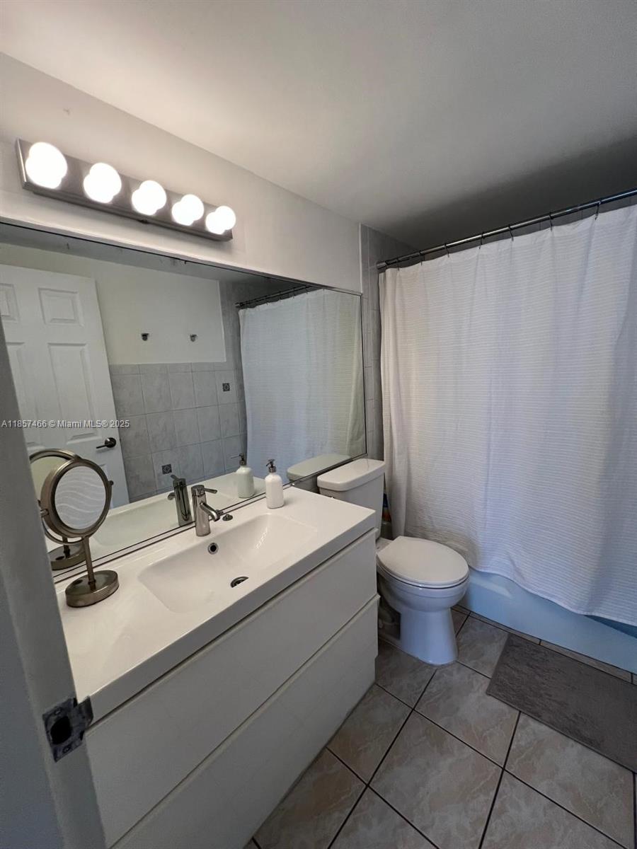Property photo # 2