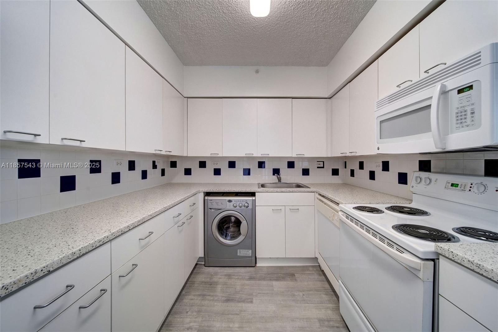 Property photo # 7