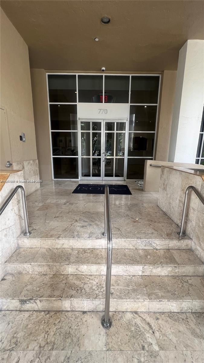 770 Claughton Island Dr #1605, Miami FL 33131
