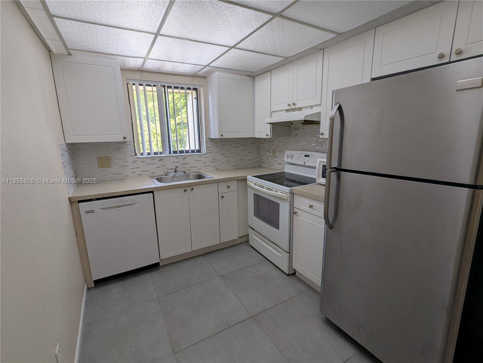 Property photo # 3