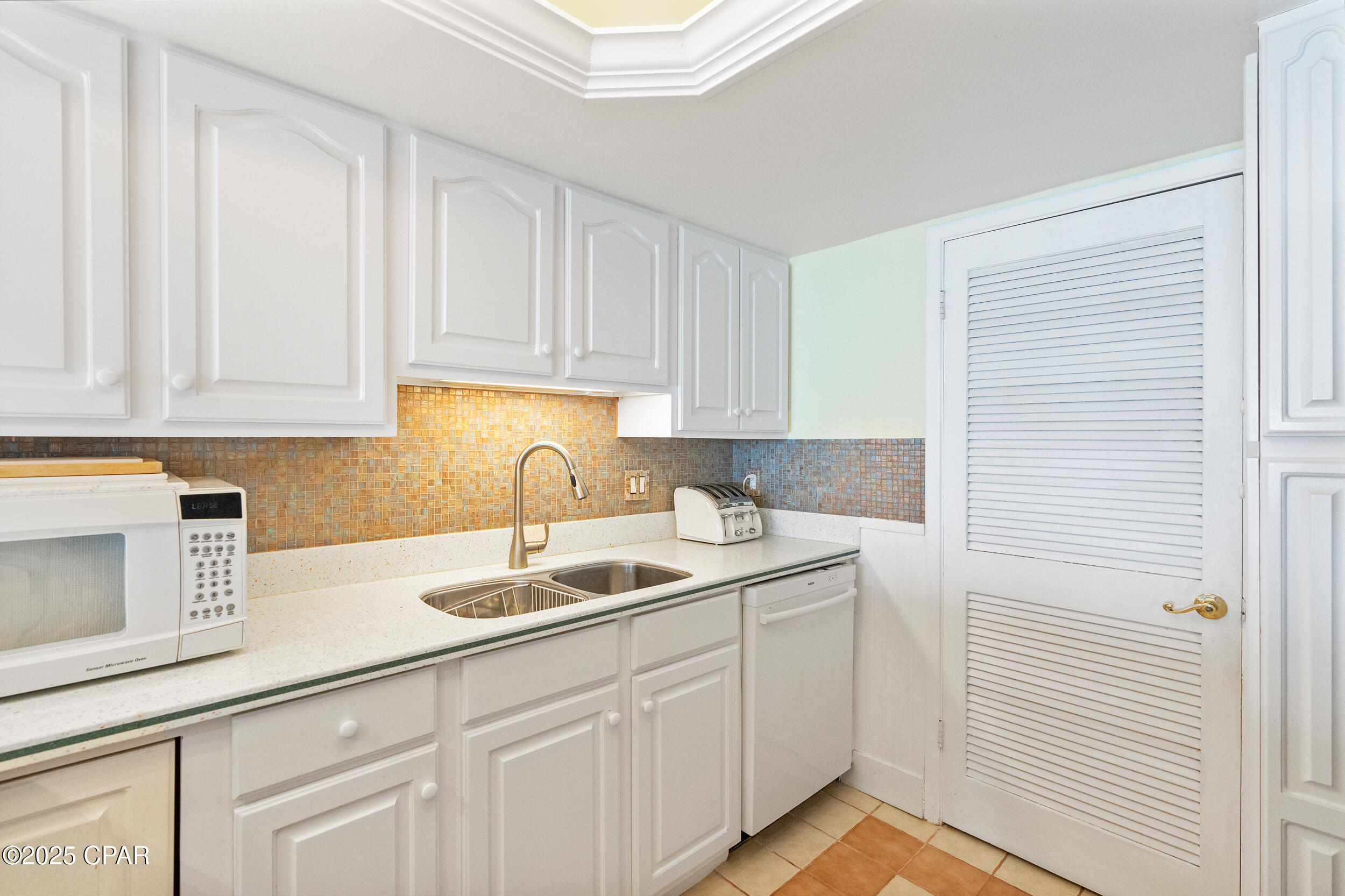 Image 14 For 23223 Front Beach Road B3-305