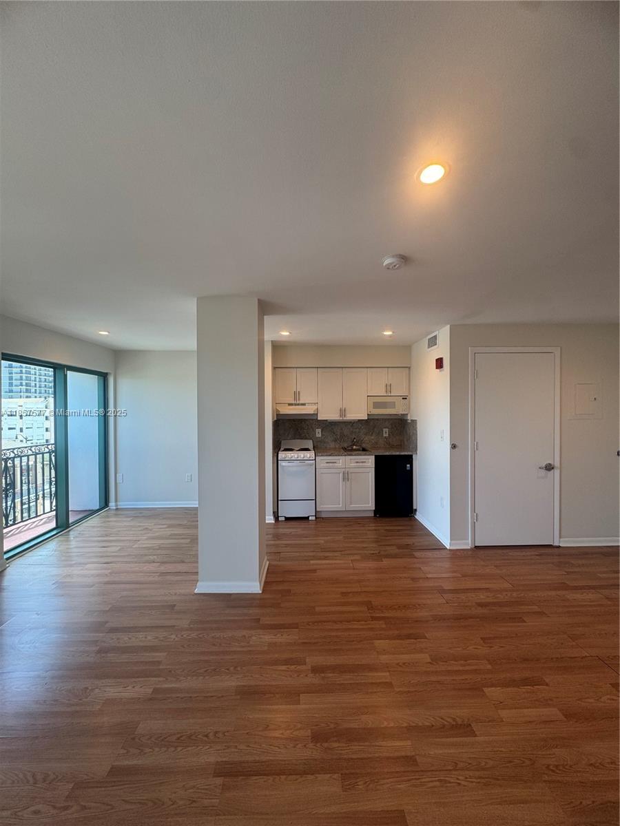 Property photo # 4