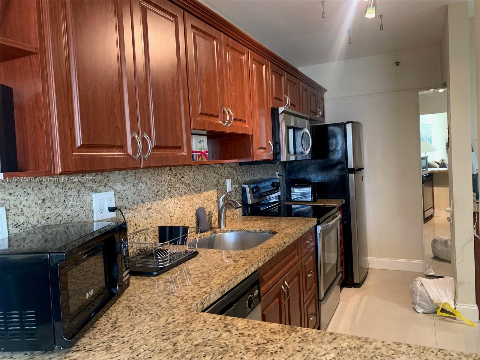 Property photo # 7