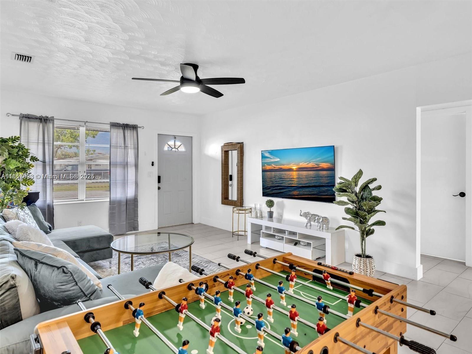 Property photo # 9