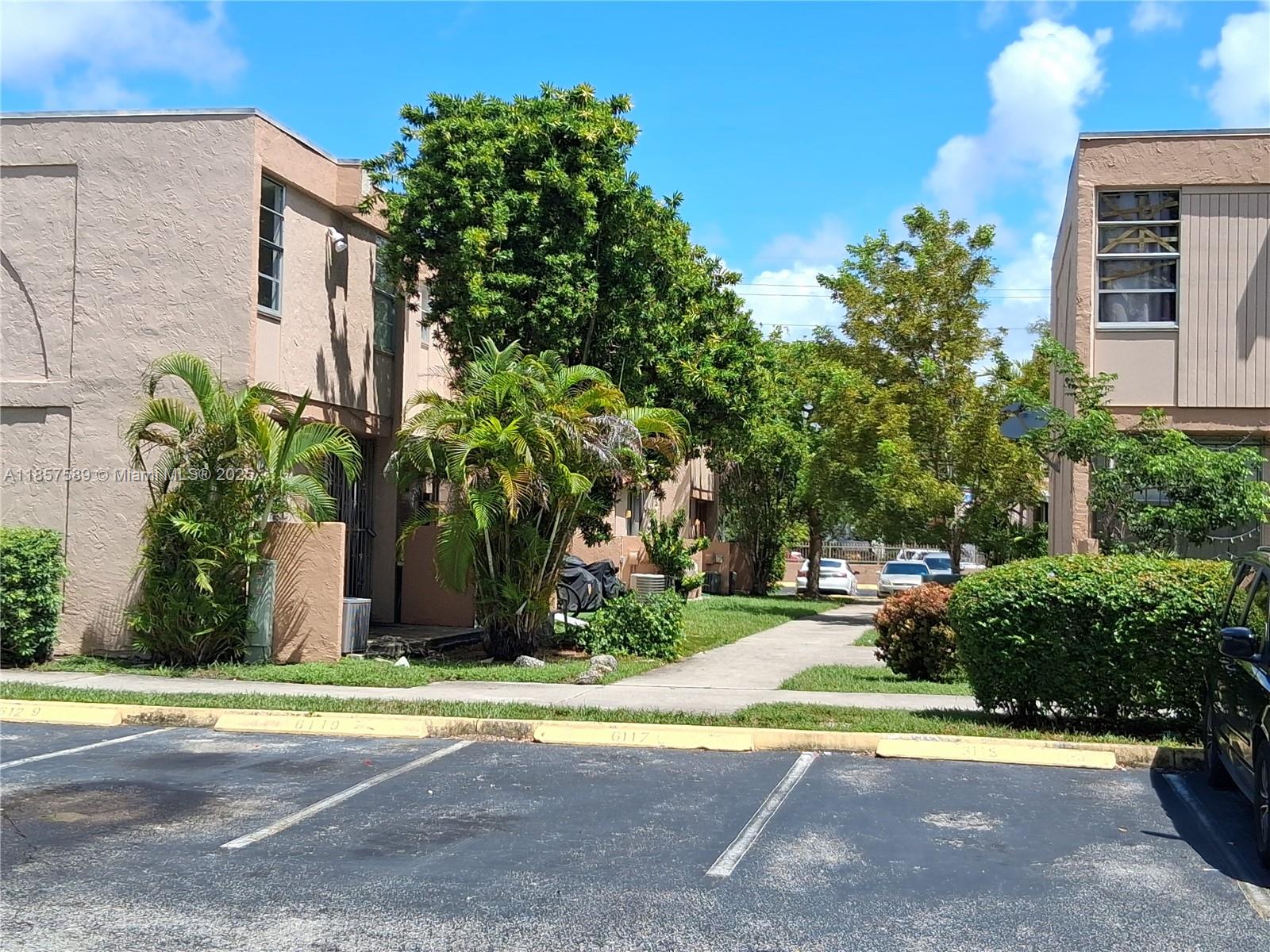 Property photo # 8