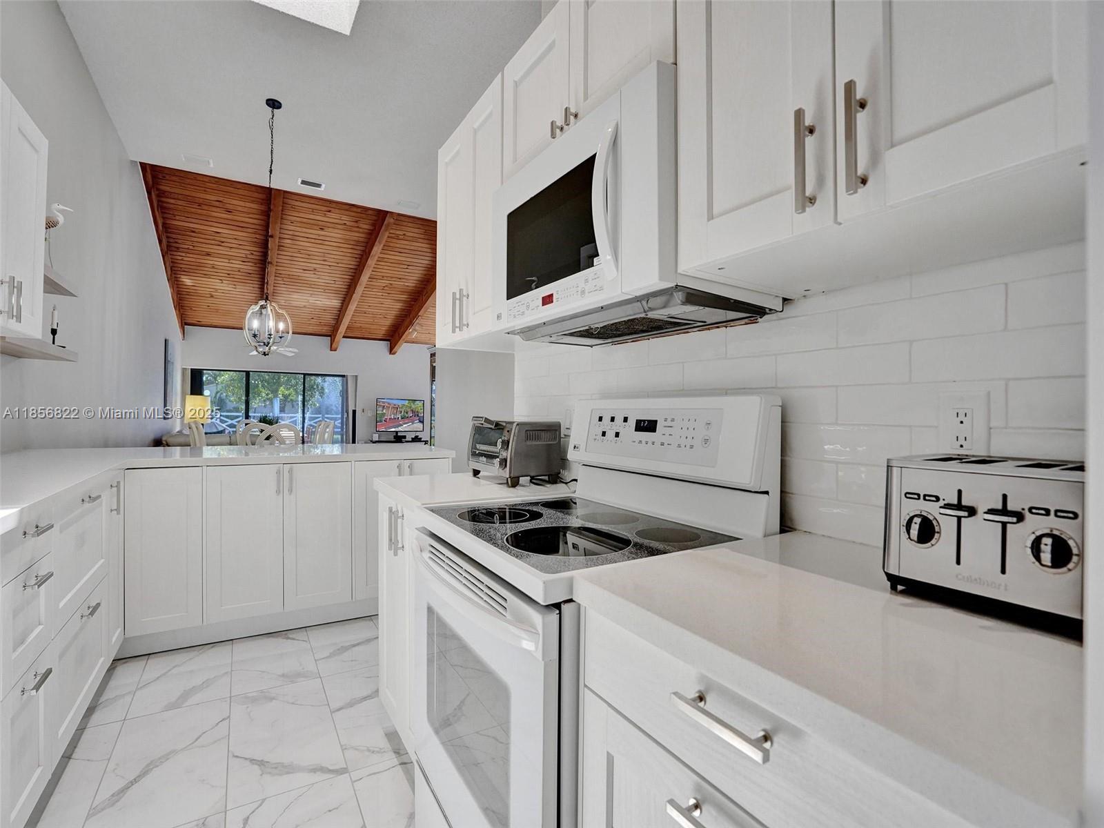 Property photo # 7