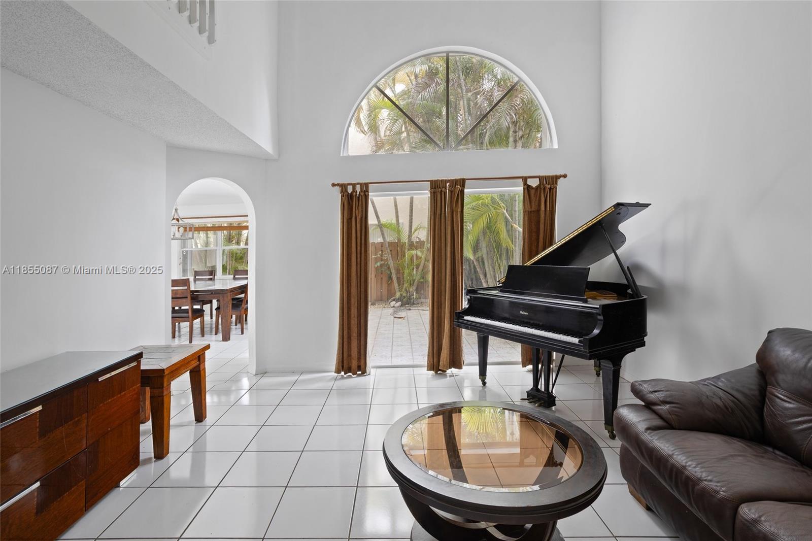 Property photo # 2