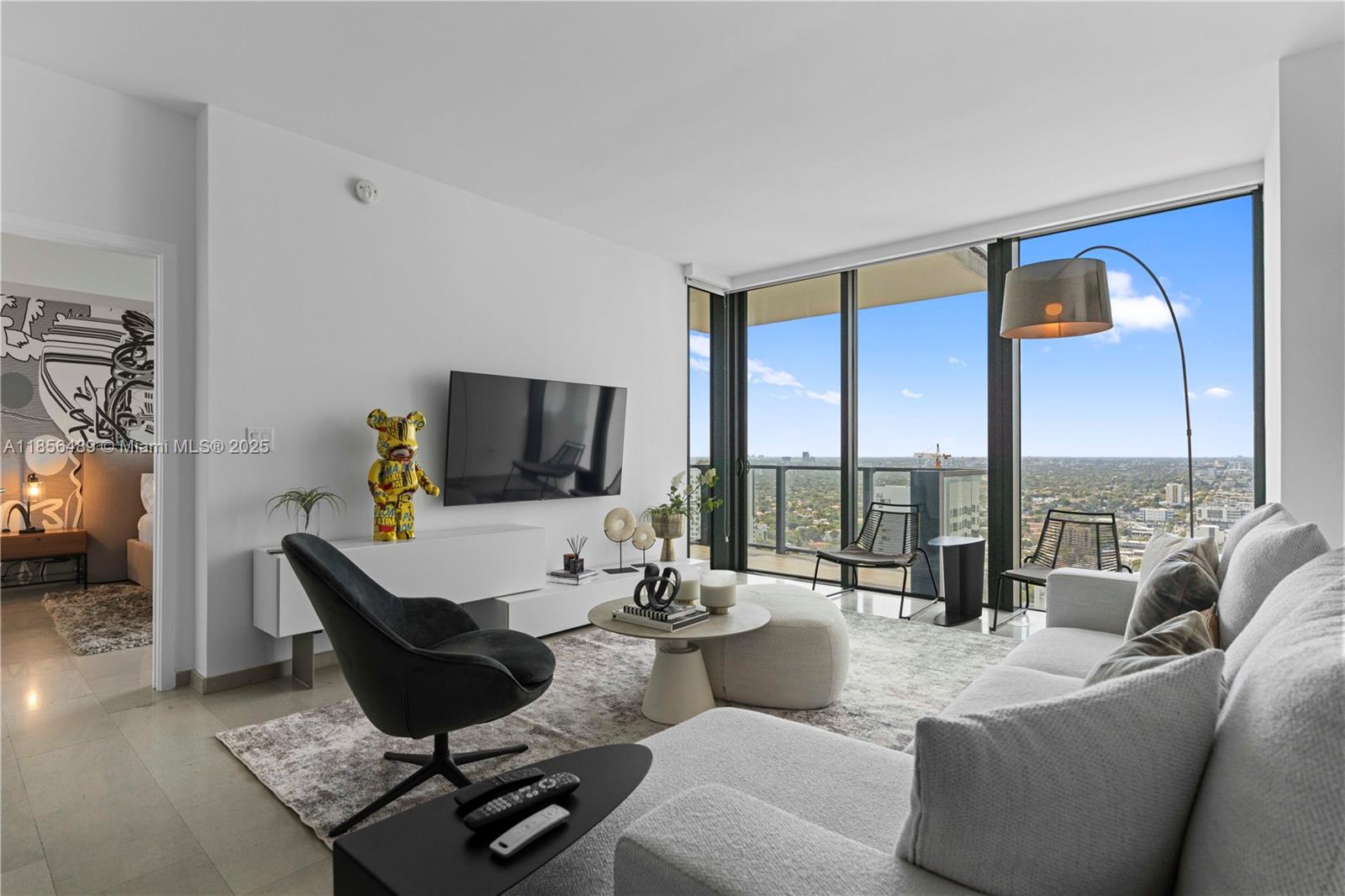 Property photo # 6