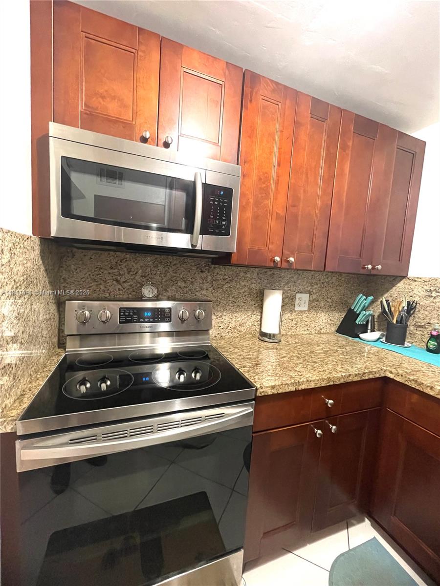 Property photo # 6