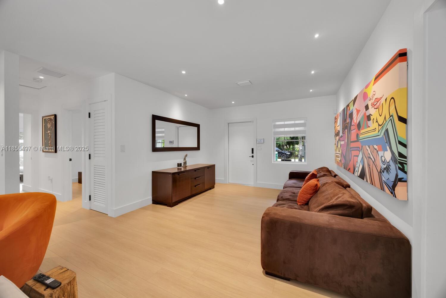 Property photo # 6