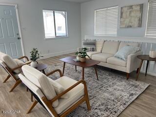 Image 7 For 7315 Beach Drive