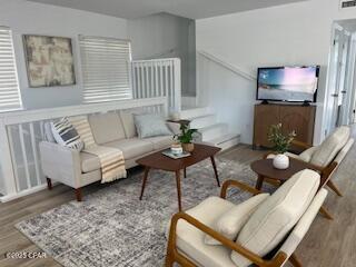 Image 9 For 7315 Beach Drive