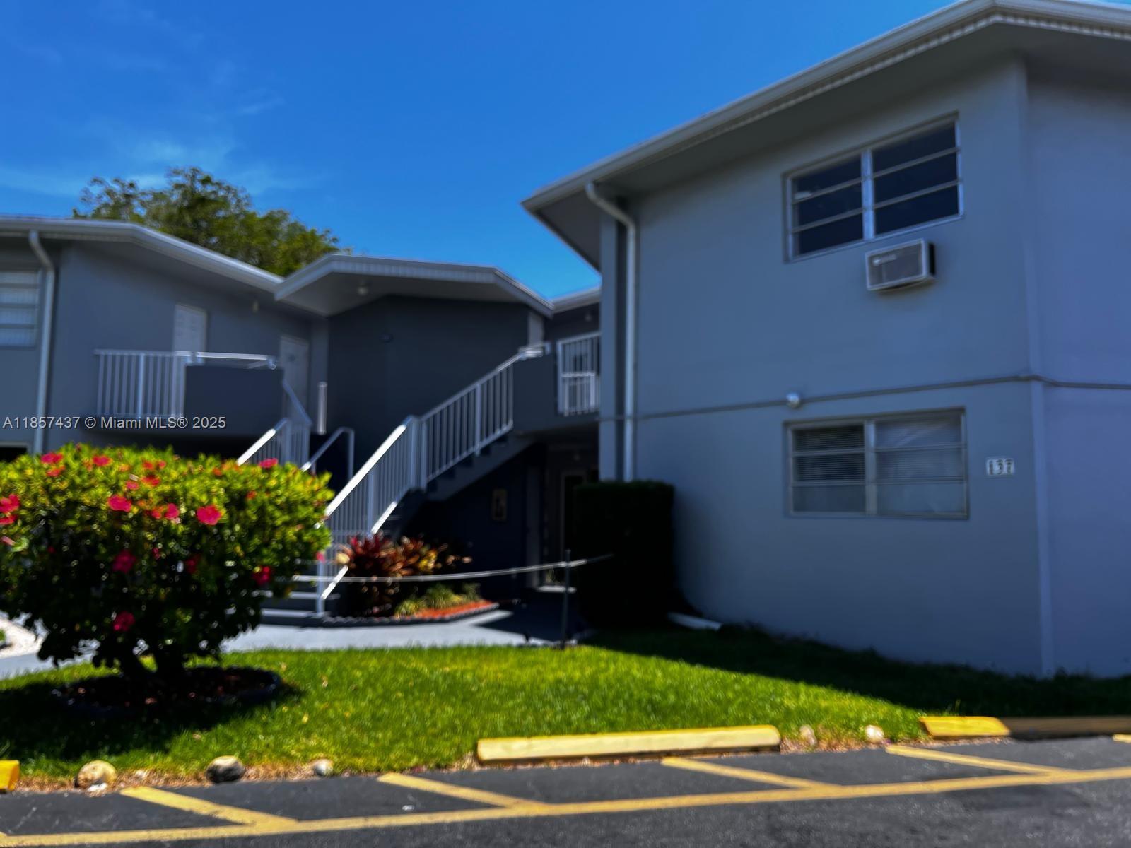 Property photo # 0
