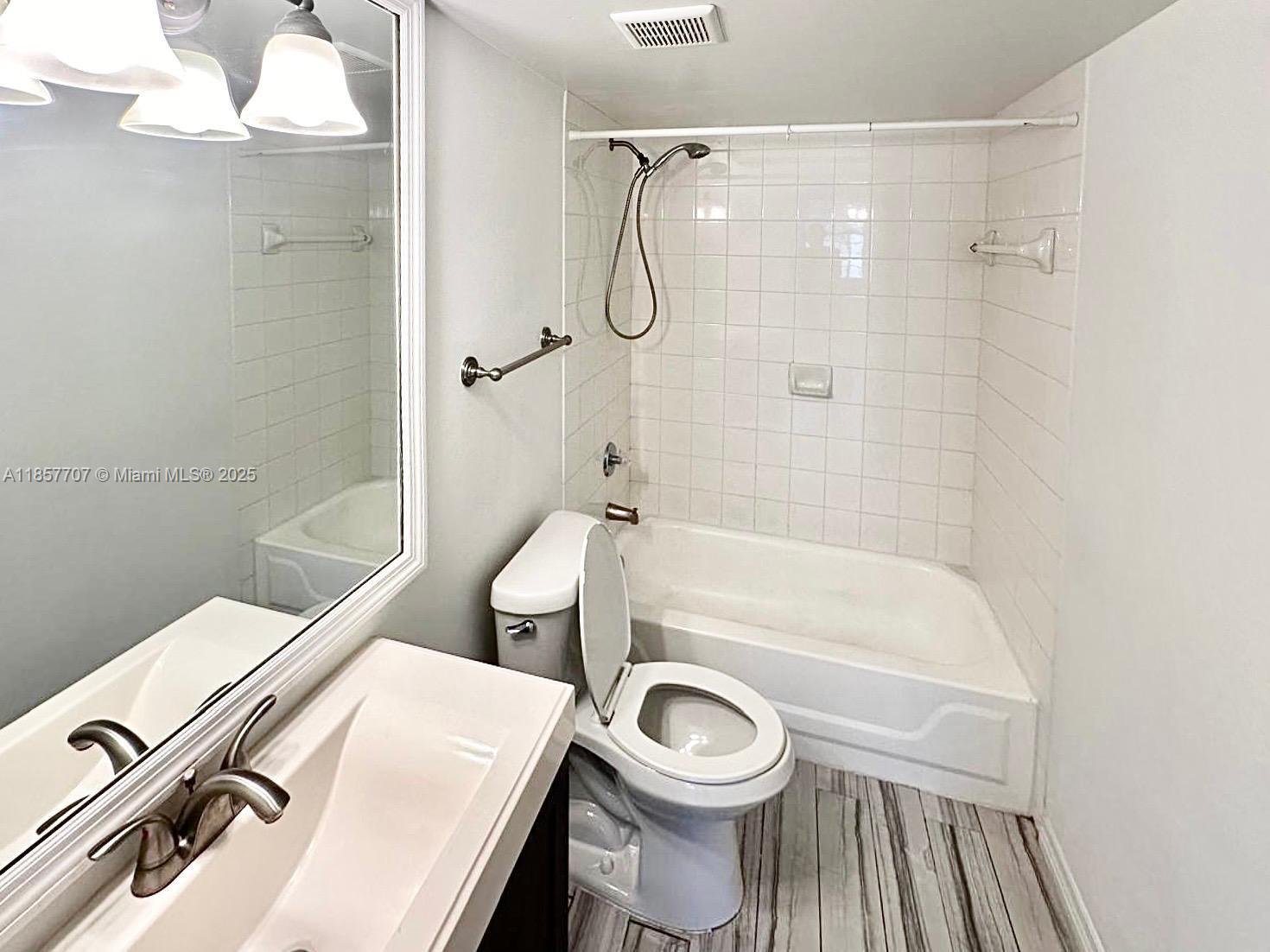 Property photo # 3