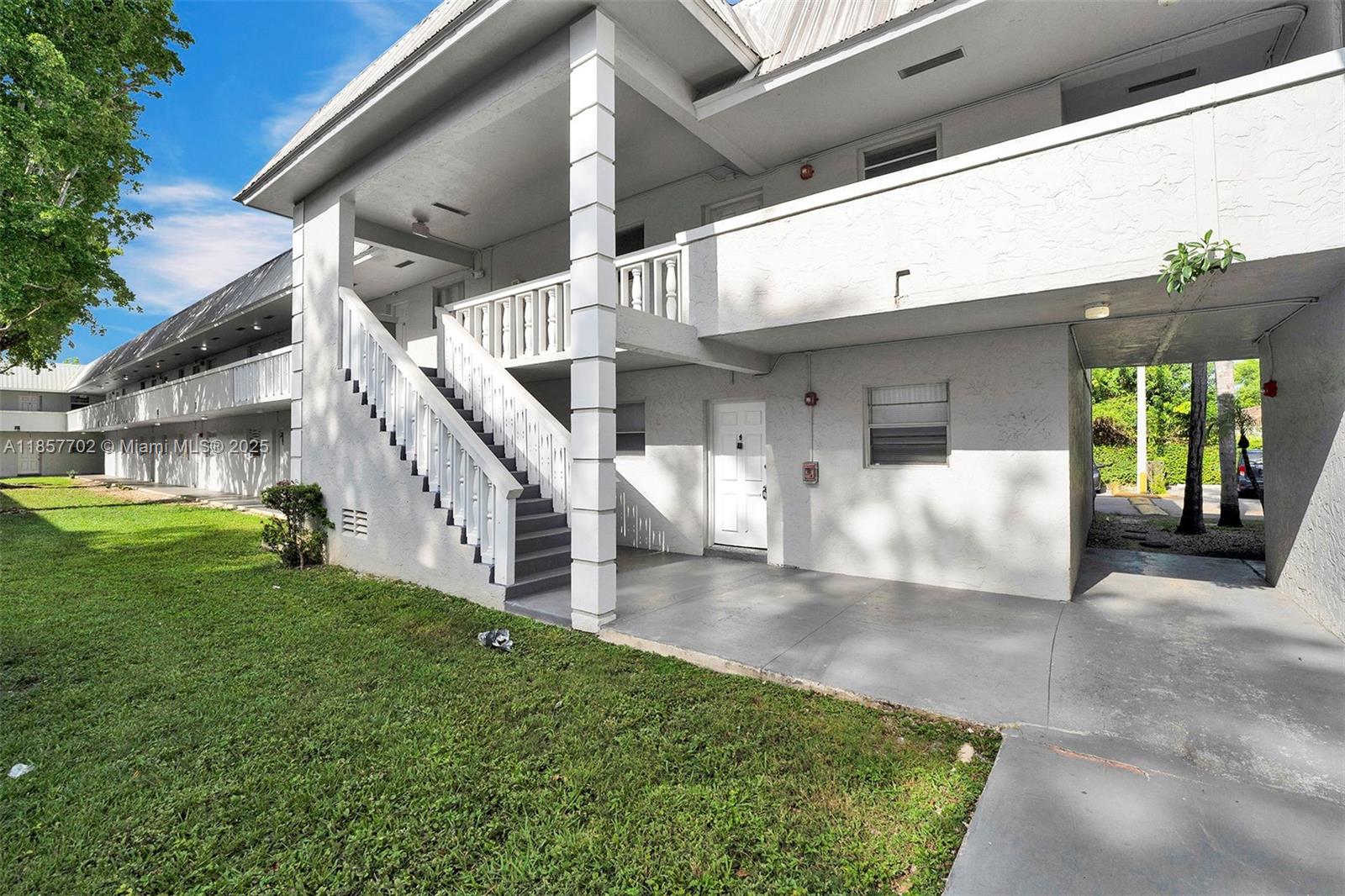 Property photo # 3