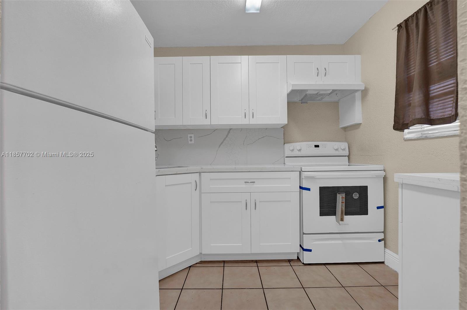 Property photo # 4