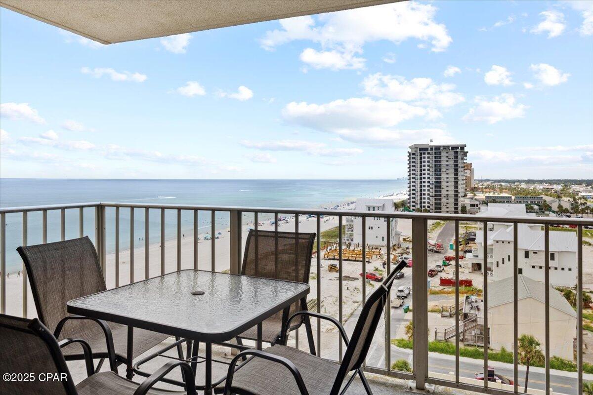 Image 2 For 5801 Thomas Drive 1003
